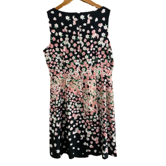 NY & COMPANY Dress Sheath Floral Lined Sleeveless Black & Pink Size 10 - Picture 5 of 11